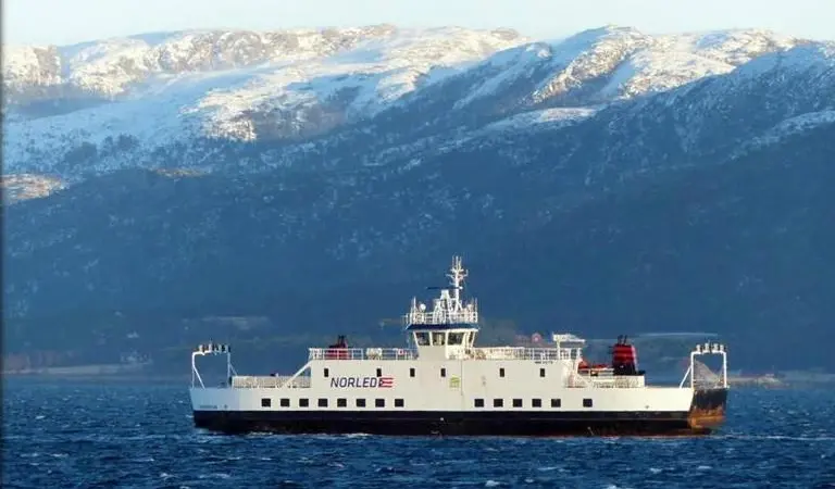 The car and passenger ferry Ytterøyningen. (Copyright Philippe Variot, picture courtesy of Marine Traffic).