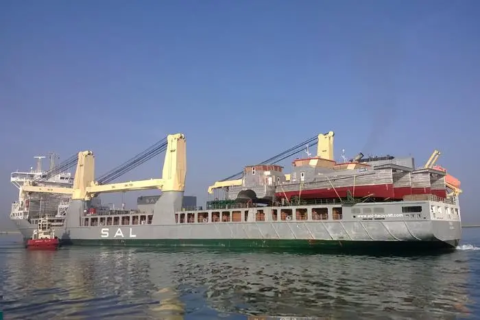 FuelSave is fitting its FS+ kit on six cargo vessels, starting with the ‘MV Trina’. Here it will be applied to both the main 12.5MW 58/64CD MAN engine and three 1MW auxiliaries. Photo:SAL