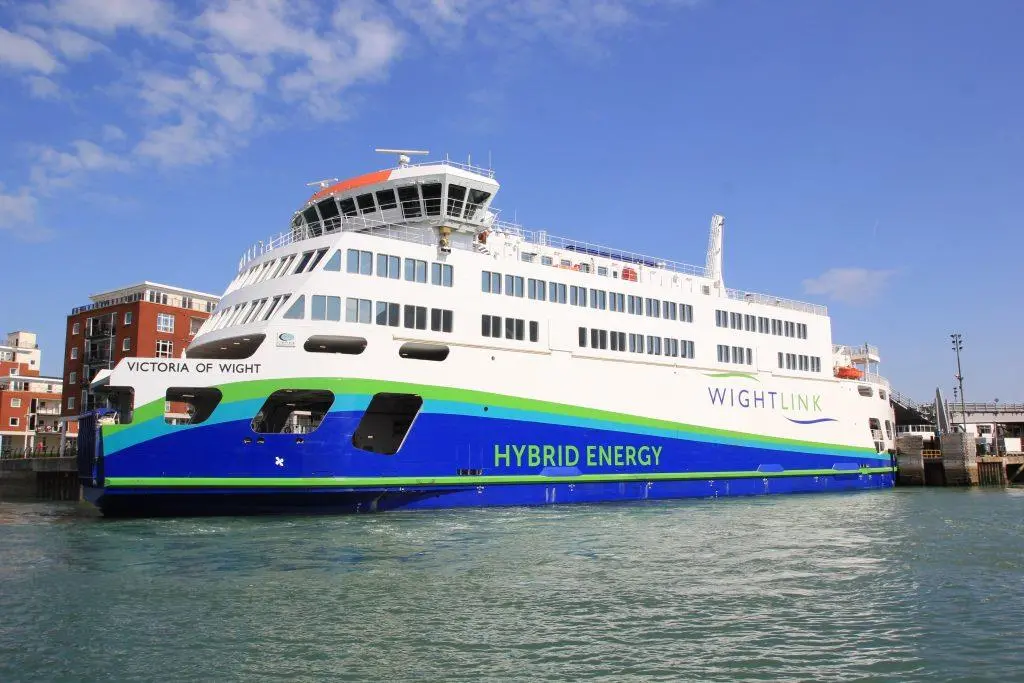 Houlder provided the concept design for 2018-built, UK hybrid battery/diesel-electric ferry Victoria of Wight. (Credit: Wightlink).