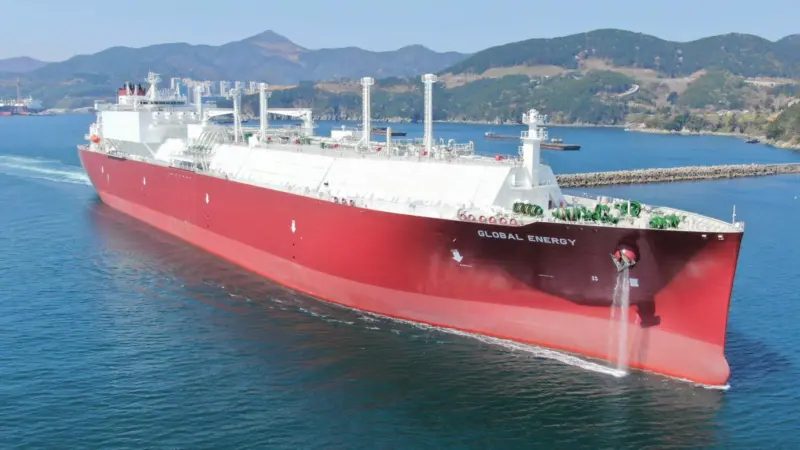 The Global Energy, a dual-fuel 173,400 cbm LNG carrier, was delivered from DSME to Nakilat on 21 May. (Image courtesy of QatasGas)