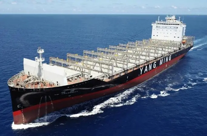 Yang Ming has involved four classification societies in its drive for ‘smart’ ship functionality. YM Celebrity leads the new 2,940TEU cellular series.