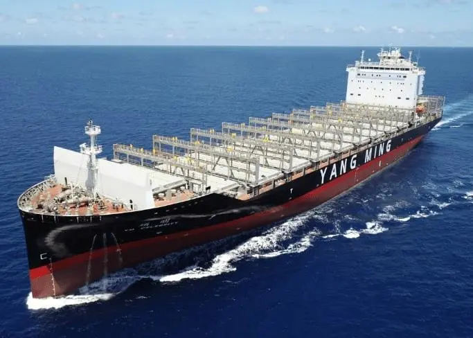 Yang Ming has involved four classification societies in its drive for ‘smart’ ship functionality. YM Celebrity leads the new 2,940TEU cellular series.