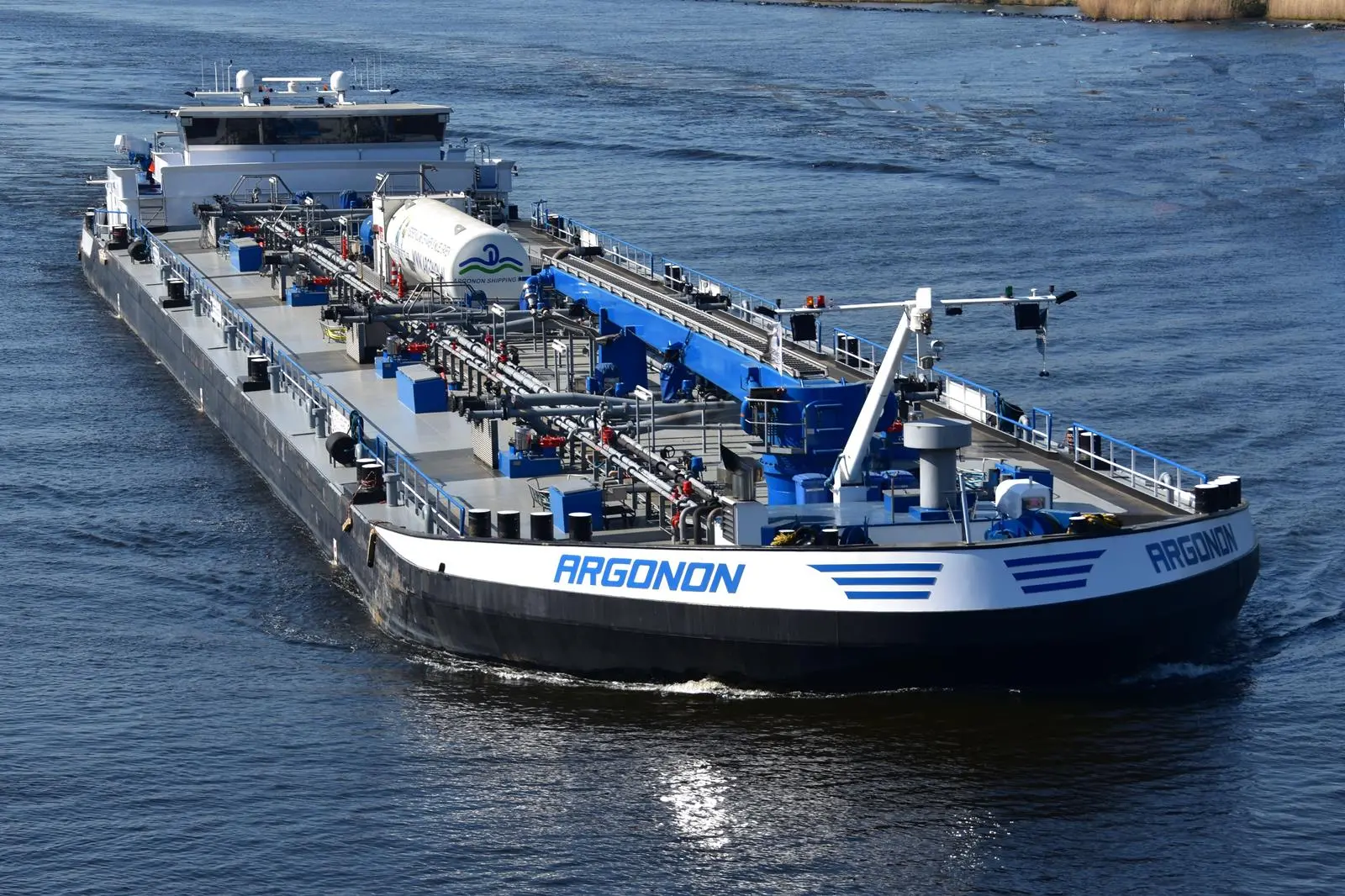 The 'MTS Argonon' has been successfully adapted to run in RCCI mode, allowing the tanker future fuel flexibility as well as cleaner, more efficient operation. Image: Deen Shipping