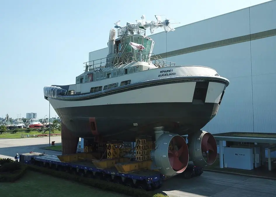 ‘Sparky’ is moved to the painting shop Photo: Damen