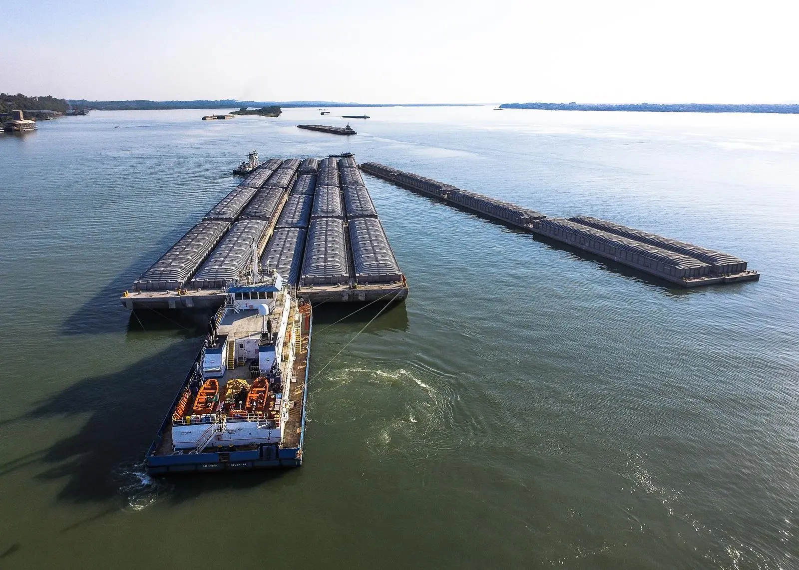 The Hidrovias river pusher tugs operate with Wärtsilä 20 engines, often in remote locations Photo: Wärtsilä
