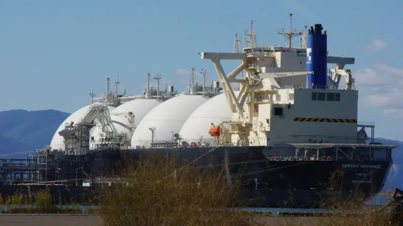 LR, KSOE and HHI are creating a digital twin for a large LNG carrier Photo: wikimedia