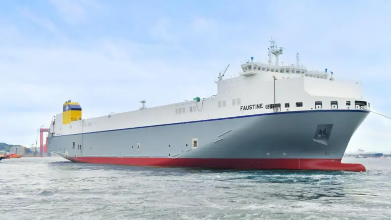 Flexible capacity and dual-fuel propulsion machinery underpin the latest tonnage for CLdN.