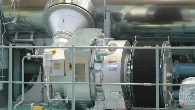 MET turbocharger installed on an engine manufactured by Mitsui.