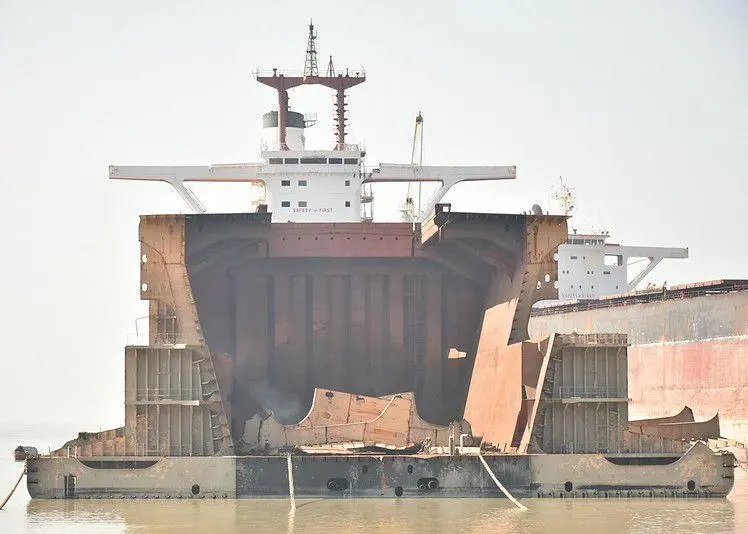 The Hong Kong Convention will enter into force once further states accounting for 10.23% of shipping by global tonnage ratify the convention. A minimum threshold of ship recycling capacity is also required.