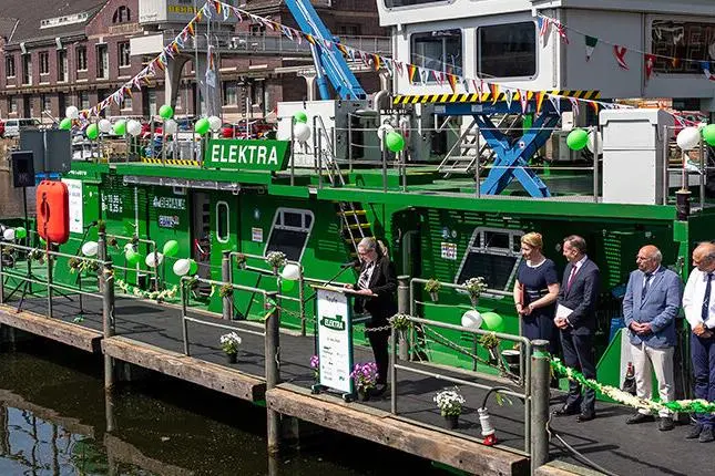 Elektra will be the first zero-emission, fuel-cell powered pusher boat when it enters service.