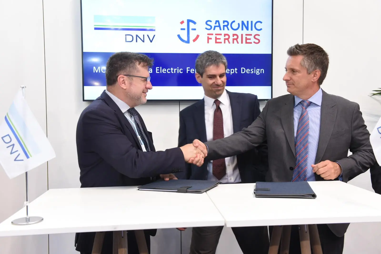 Posidonia_2022_DNV_Saronic_Ferries_MOU