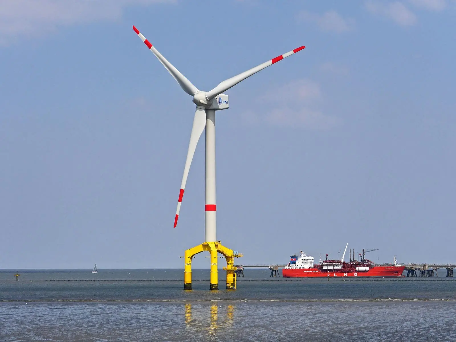 ClassNK has signed a MoU with Maersk Training A/S for offshore windfarm training
