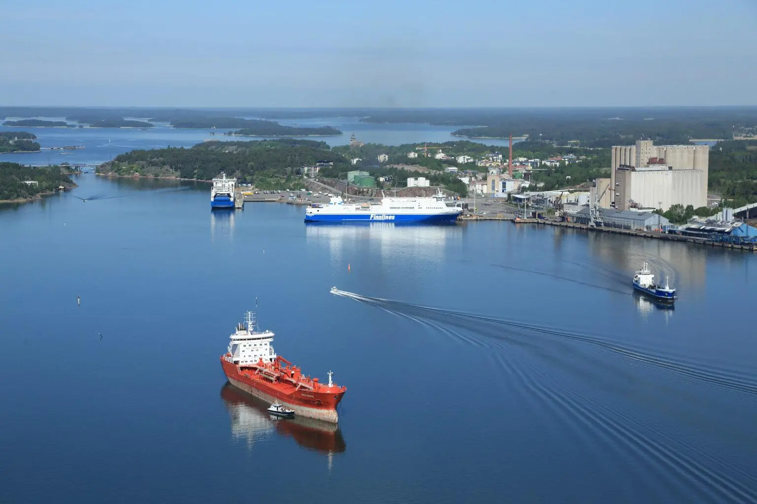 Suomen-Ilmakuva-Naantalin-Satama-1536x1024