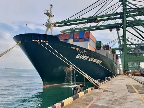 285491_evergreenvessel2_391186
