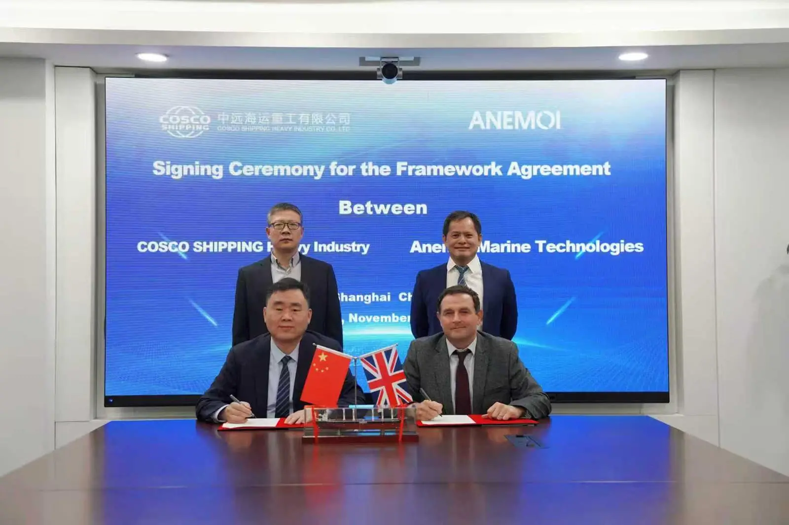 Nick Contopoulos, CCO of Anemoi and Jony Guo, director, Repair & Conversion, Commercial Headquarters of CHI